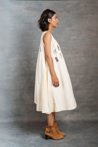 Eco angles dress- Playful applique with sleeveless flare style