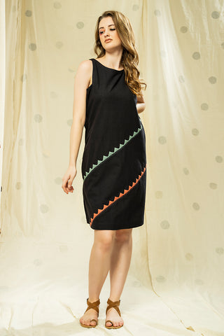 Striped Legacy- Luxurious Black Knee Length Applique Dress