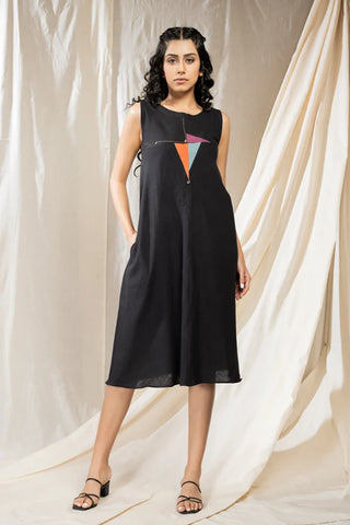 Triangular Tales-Jade Black Knee Length Dress