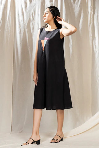 Triangular Tales-Jade Black Knee Length Dress