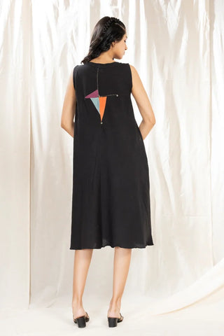 Triangular Tales-Jade Black Knee Length Dress