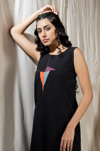 Triangular Tales-Jade Black Knee Length Dress